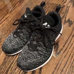 APL Sneakers